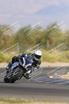 media/Nov-11-2023-SoCal Trackdays (Sat) [[efd63766ff]]/Turn 2 Set 2 (1145am)/